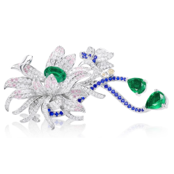 Beauty & Life Harmony Breastpin Energy Protection of Stereo Flower Emerald Gem Energy Heal Art Breastpin