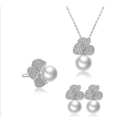 Original French Style Petal Aus White Pearl Feng Shui Art Jewelry Set