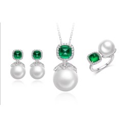 Original Vogue Beaded Emerald Feng Shui Art Jewelry Set